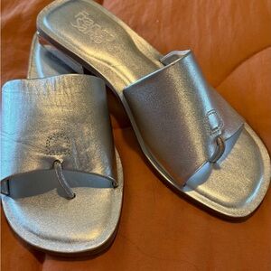 FRANCI SARTO Metallic Silver Slide Sandals(worn once)